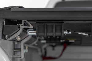 GMC Canyon Hard Low Profile Bed Cover - Rear - Rough Country - Tri-Fold - '15-'24